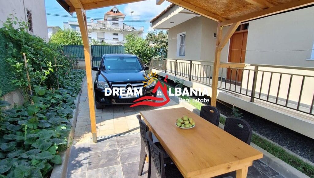 Jepet me qera shtepi private me parking ne Laprake (ID 4241038)