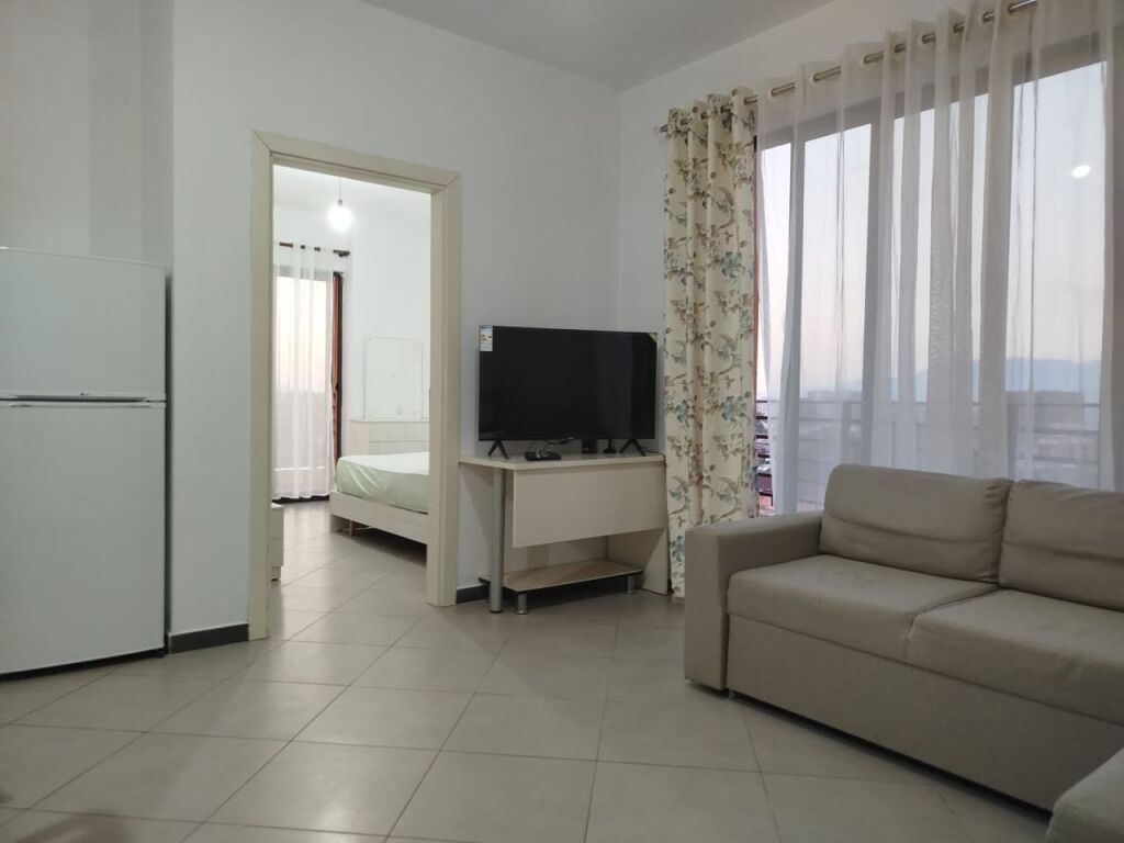 Shitet apartament 1+1 – Astir (mbrapa Bar Artistit) !