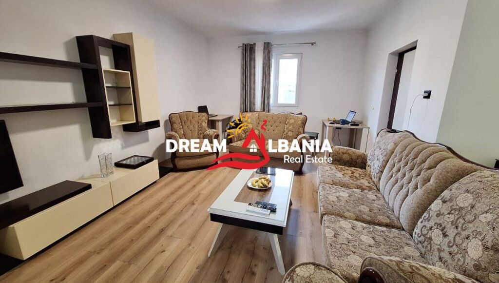 Jepet me qera shtepi private me parking ne Laprake (ID 4241038)