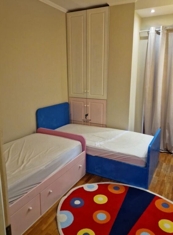 APARTAMENT ME QERA 2+1 RRUGA FORTUZI 90.000 LEKE FH-81630