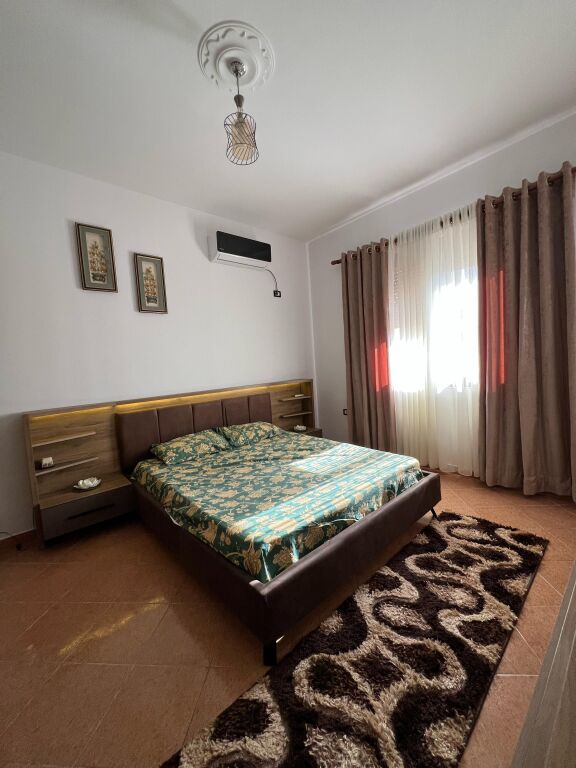 🏡 Apartament 2+1 me Qira + Post Parkimi | 90 m² | Bulevardi i Ri