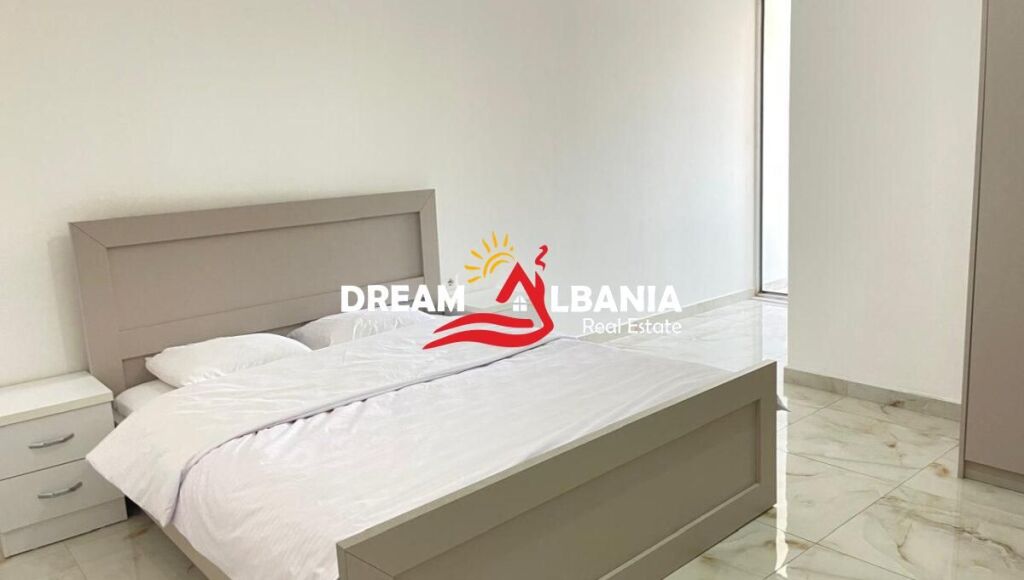 Jepet me Qira Apartament 2+1 ne Astir , pranë Hotel Marinaj (42215606)

