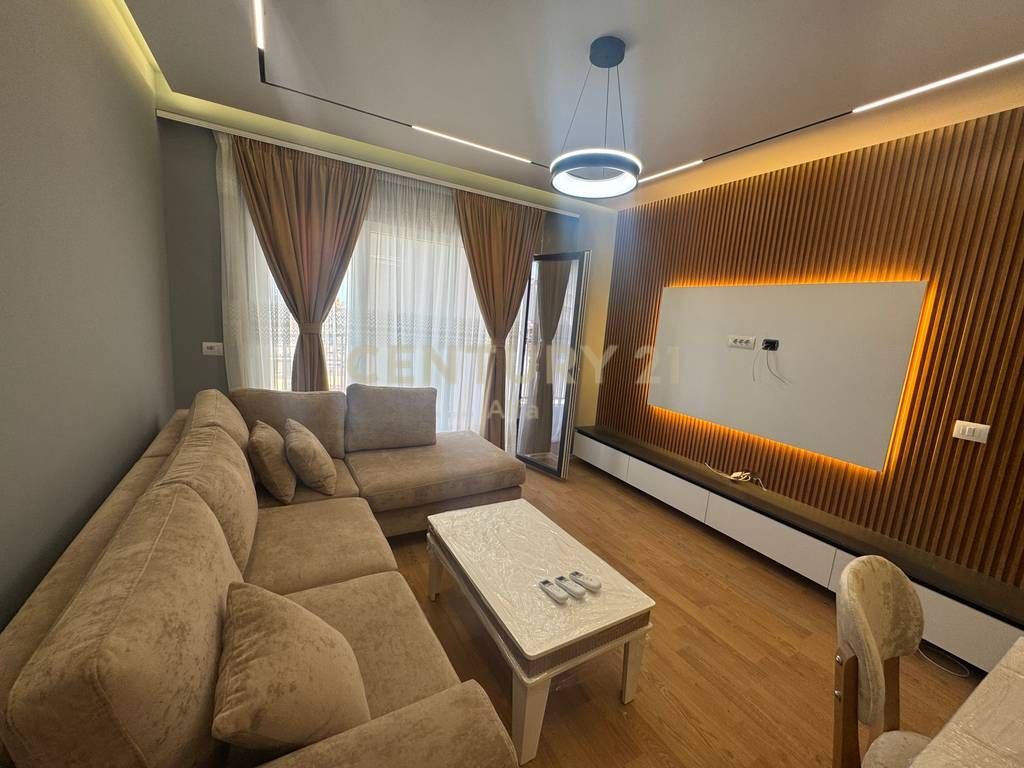 ✨ Appartamento moderno 2+1+2 in affitto a Zogu i Zi!