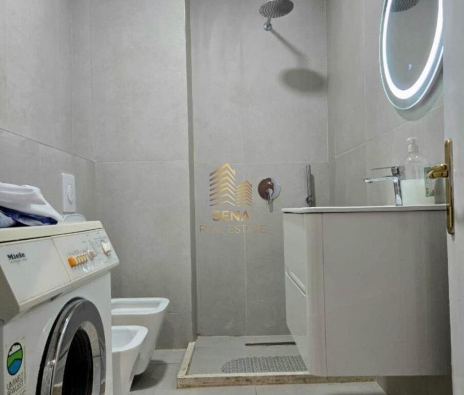 Affitto, Appartamento 2+1+2WC+2Balconi, Comune di Parigi, 57.000 Lek/Mese