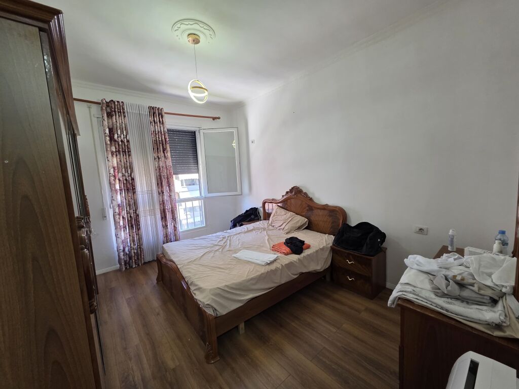 📍5 Maji Shitet Apartament 2+1+2 + Post Parkimi