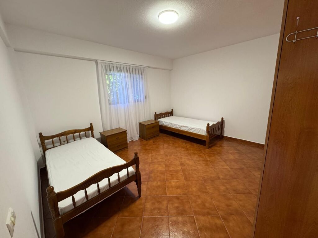 Qera | Shtëpi private 1 + 1 | Qytet Studenti | 400 €/muaj