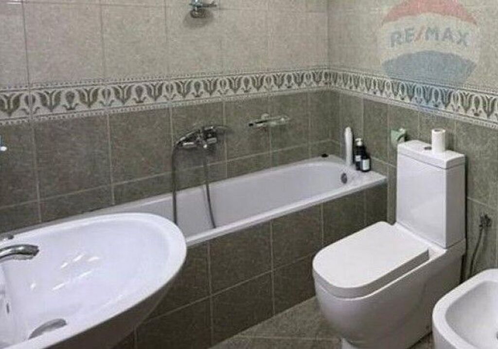 APARTAMENT 2+1+2 PER SHITJE TE KOMUNA E PARISIT  ID: 530261046-516