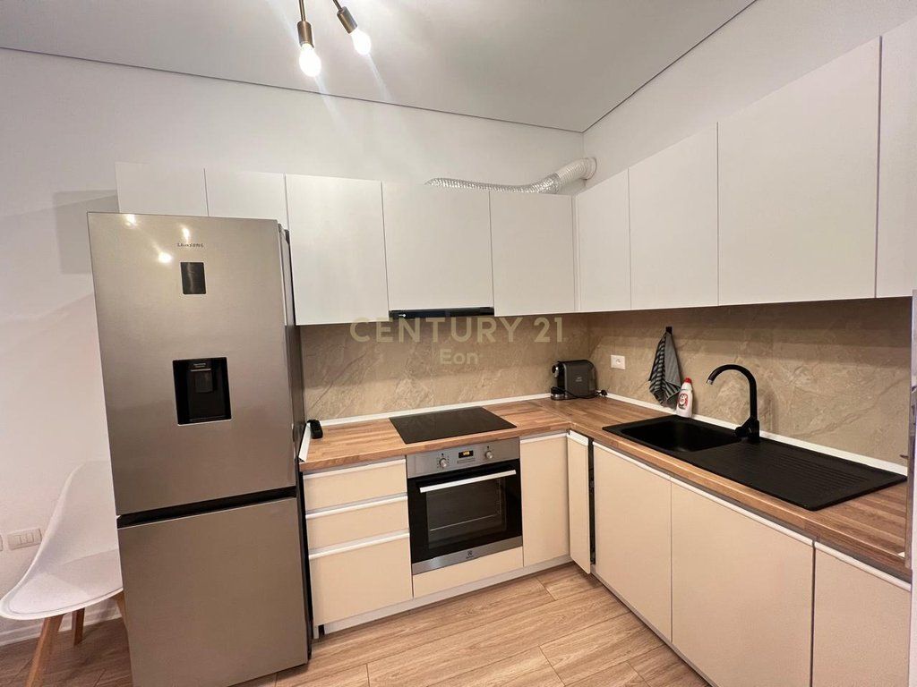 Shitet Apartament 1+1, San Pietro Në Gjirin e Lalzit, Durrës !