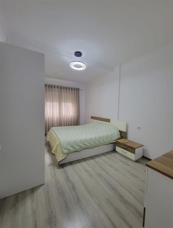 Apartament Me Qera 1+1 Tek Varri i Bamit (ID B2101141) Tirane.