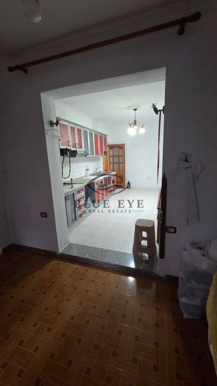 🏡 3+1 Apartment for sale near the Hospital – Durrës!