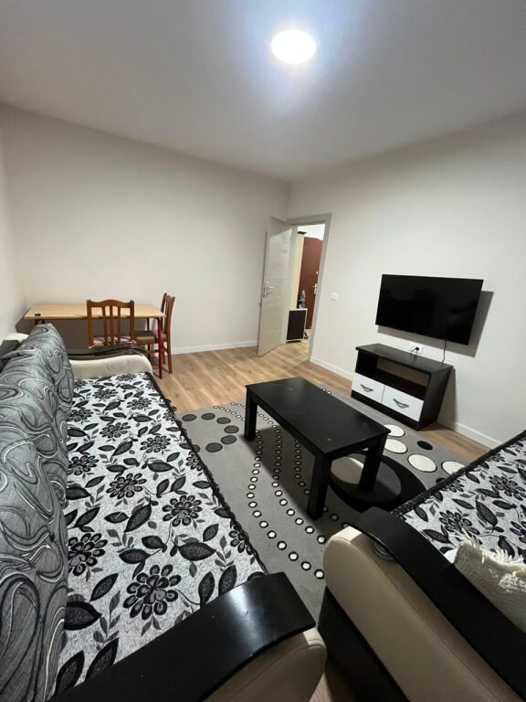 🏡 Appartamento 1+1 in Affitto a Laprake dietro la Cupola!, 450 MILA LEKE