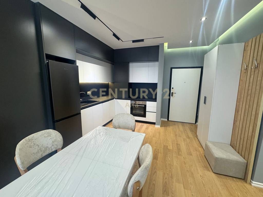 ✨ Appartamento moderno 2+1+2 in affitto a Zogu i Zi!