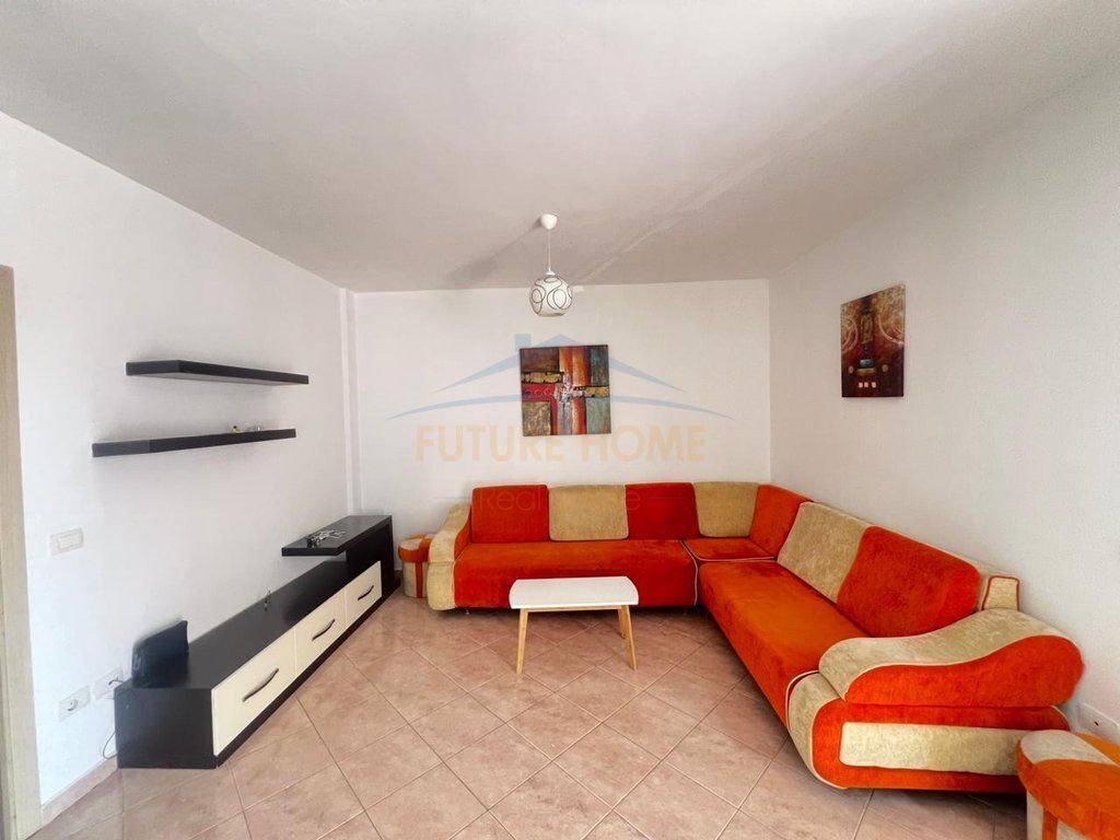 Shitet, Apartament 1+1, Yzberisht, Tiranë