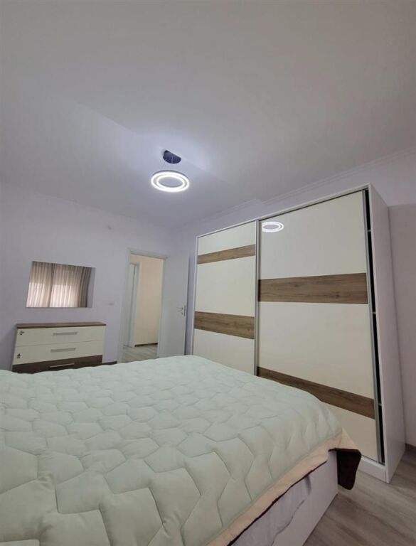 Apartament Me Qera 1+1 Tek Varri i Bamit (ID B2101141) Tirane.