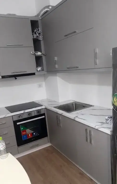 Affitto | Apartament 1 + 1 | Yzberisht | 500 €/mese