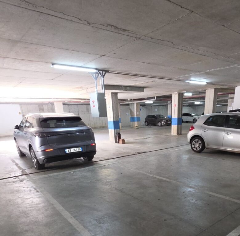 Parking space for sale at Mangalem