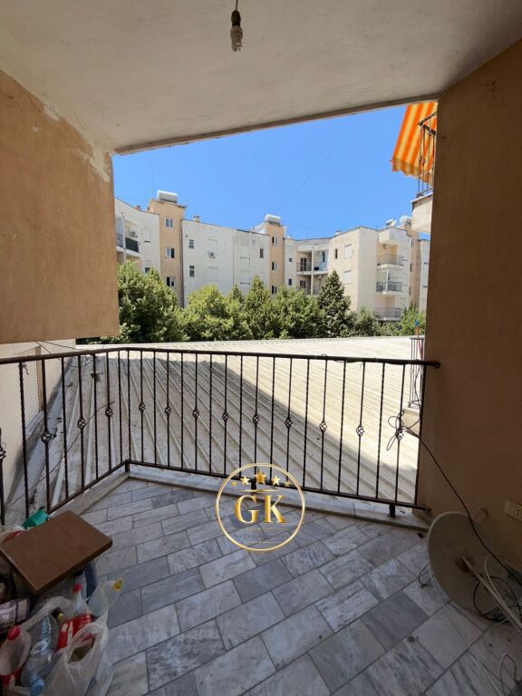 🏡 SHITET APARTAMENT 2+1 me 2 ballkone