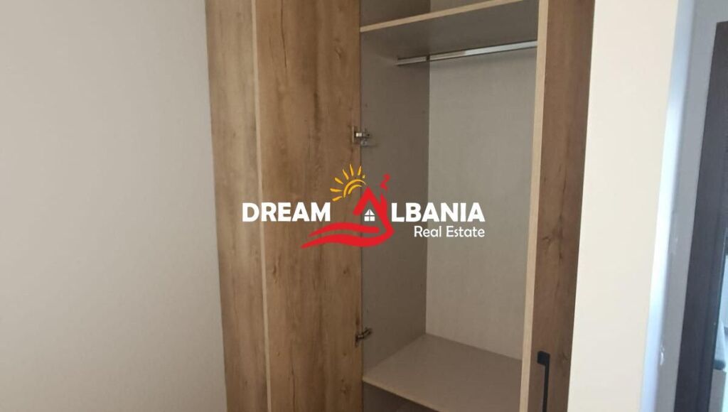 Jepet me Qera Vile ne Mjull Bathore, ne afersi te Tegut ne Tirane (ID 4251467)