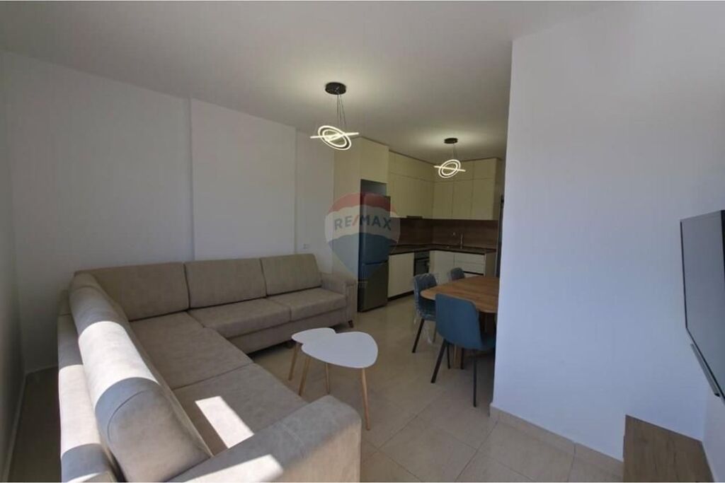 Condominio/Appartamento - In Affitto/Locazione - Casa Italia, Tirana