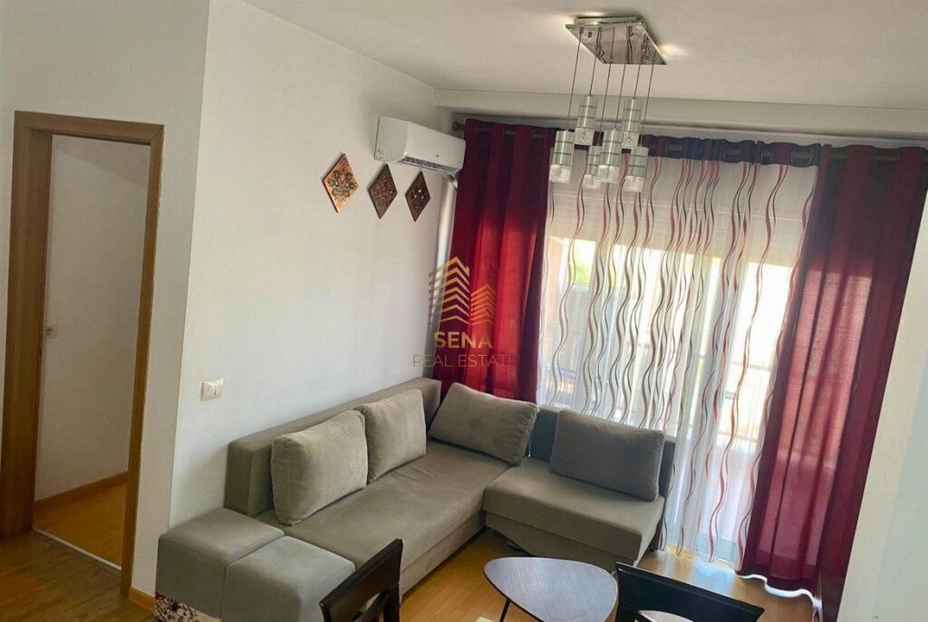 Qira, Apartament 1+1+blk, Xhamllik, 50.000 Leke/muaj