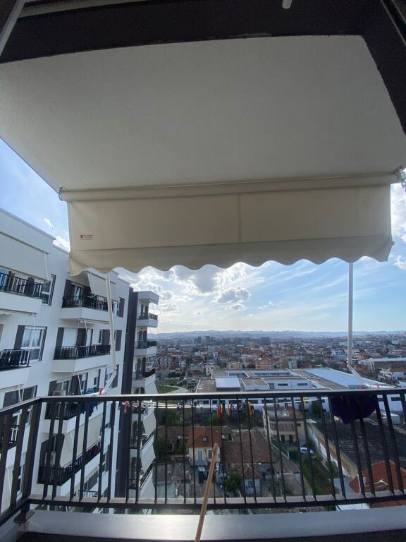 Affitto | Apartament 2 + 1 + 2 | Rruga 5 Maji | 650 €/mese