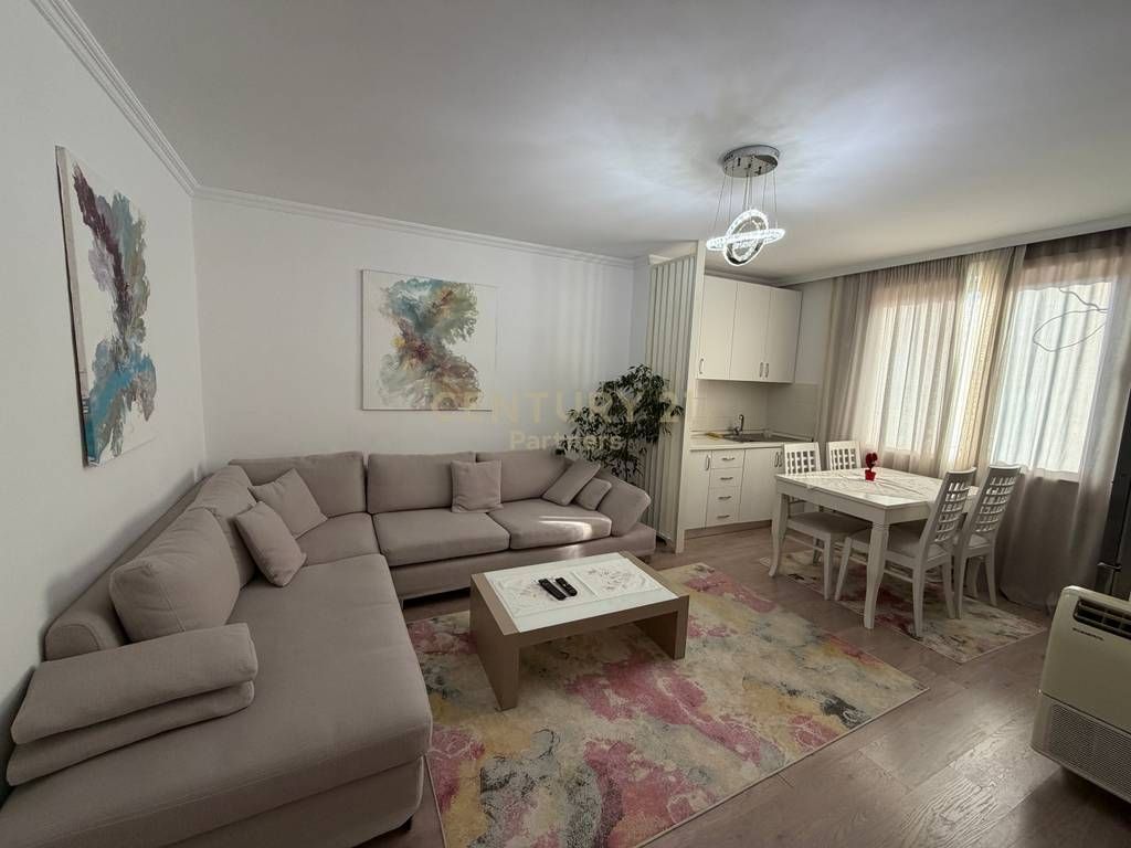 SHESIM APARTAMENT 2+1 NE KINOSTUDIO!