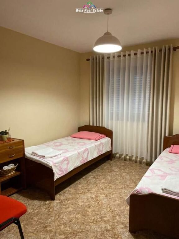 Appartamento in affitto 2+1 vicino alla Scuola di Balletto (ID B22194) Tirana
