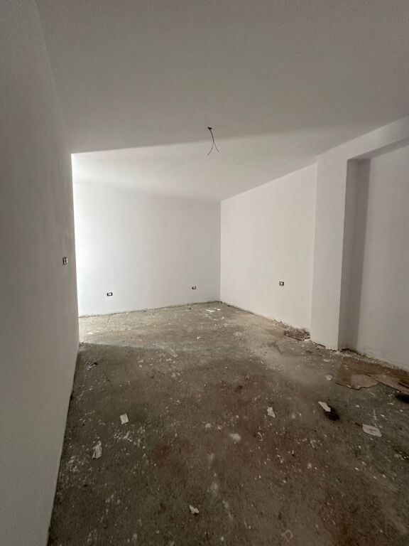 SHITET APARTAMENT 2+1+2 PALLATI I BRIGADAVE