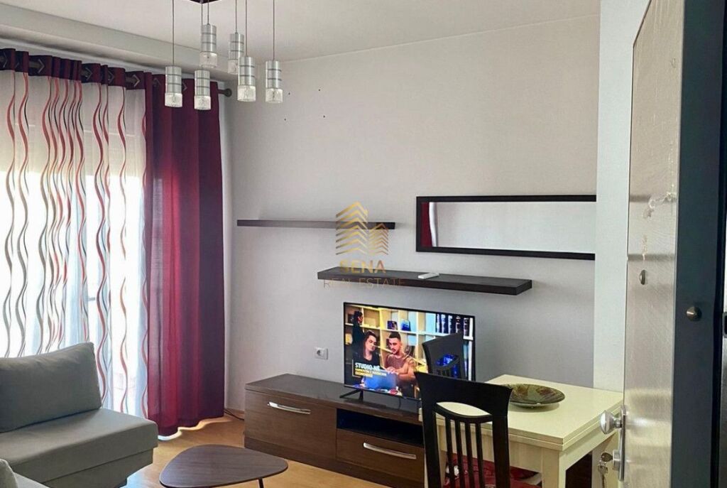 Qira, Apartament 1+1+blk, Xhamllik, 50.000 Leke/muaj
