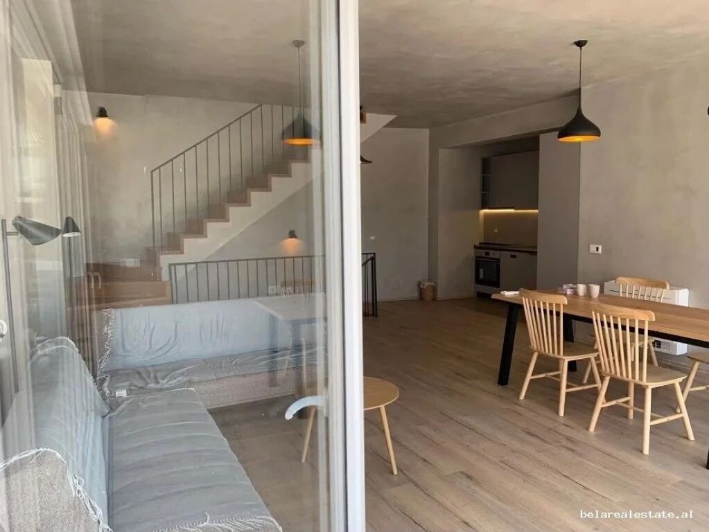 Aparament Me Qera Tripleks 2+1 Tek Kodra E Diellit 2 (ID B2201976) Tirane
