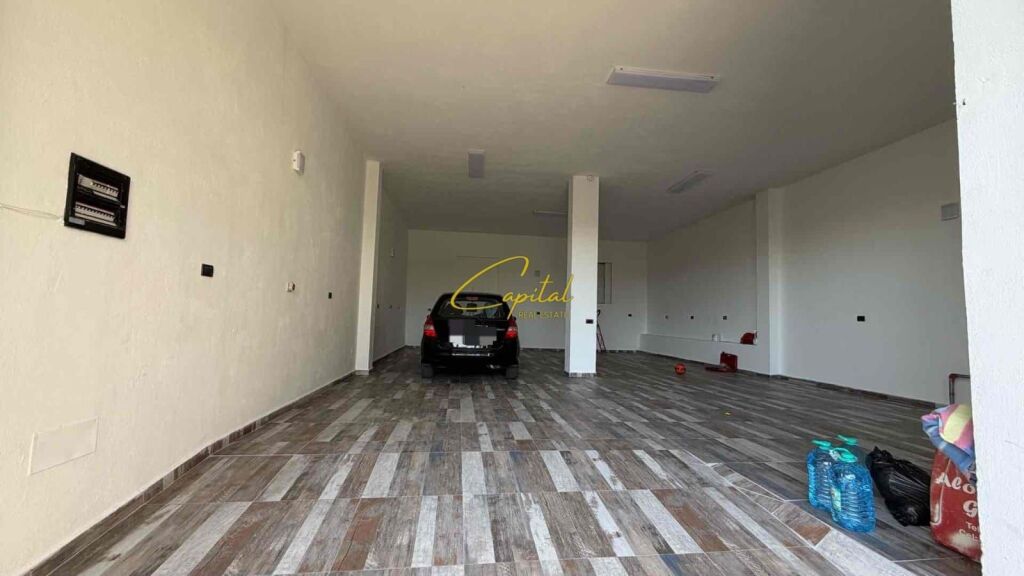 WAREHOUSES FOR RENT 118 M2 KODRA E PRIFTIT 50,000 LEKE