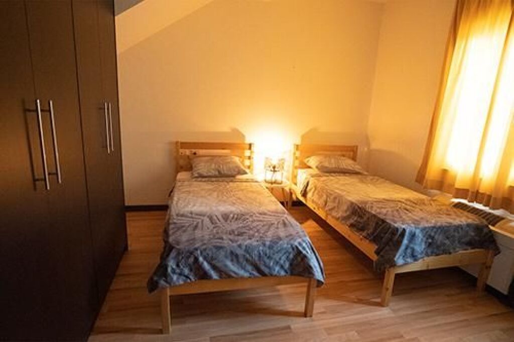 Affittasi Duplex 4+1+Parcheggio presso la Residenza "Kodra e Diellit"