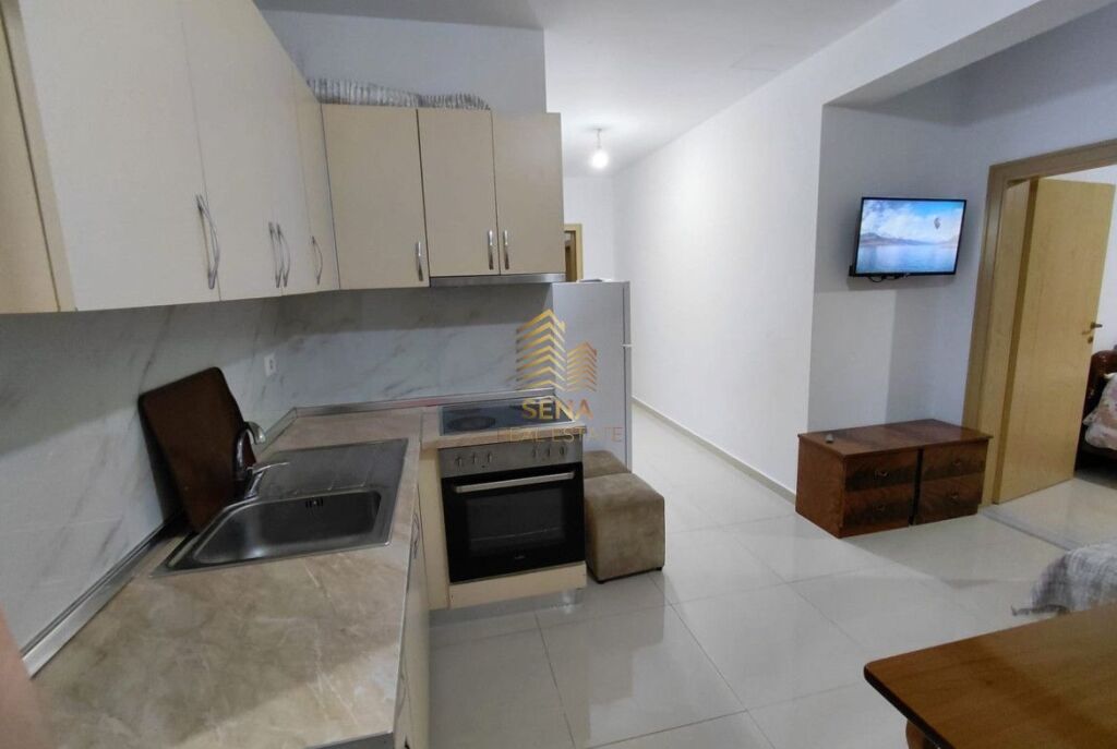 Affitto, Ingresso Privato 1+1, 5 Maggio, 38.000 Lek/mese
