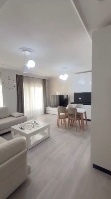 ✨ APARTAMENT 2+1 NË SHITJE TE ISH-NISHARAKU (RRUGA SALI BUTKA) ✨