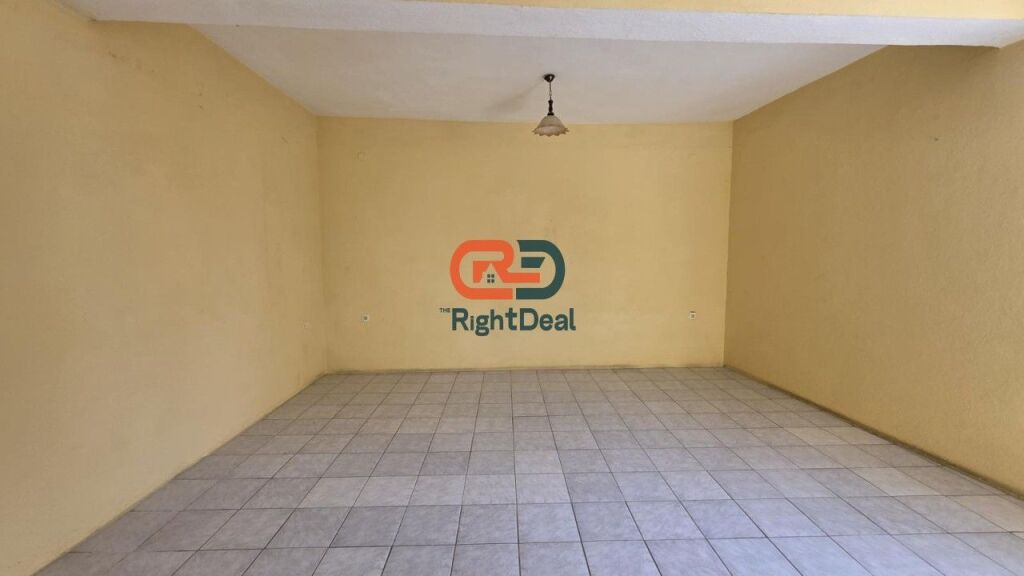Occasione!! Vicino alla Scuola Rossa, Vendesi Casa Privata, in Posizione Perfetta !!