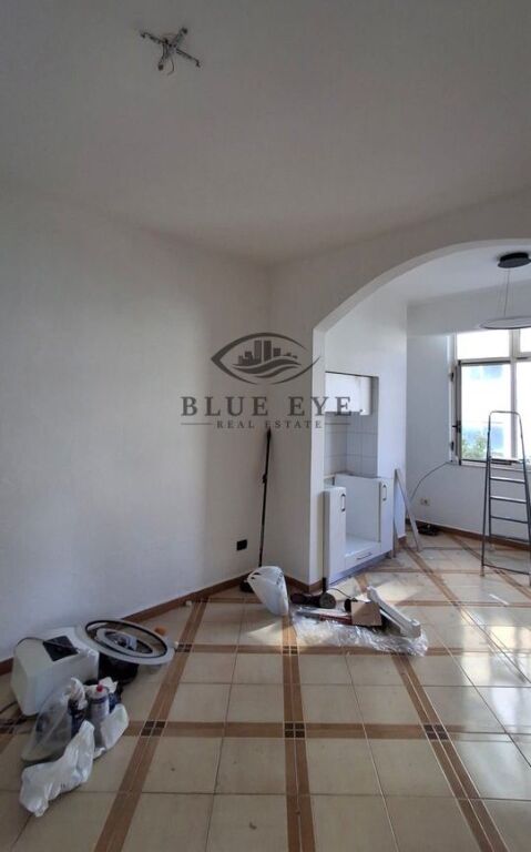 🏡 Apartament 2+1 me qira pranë Markatës!