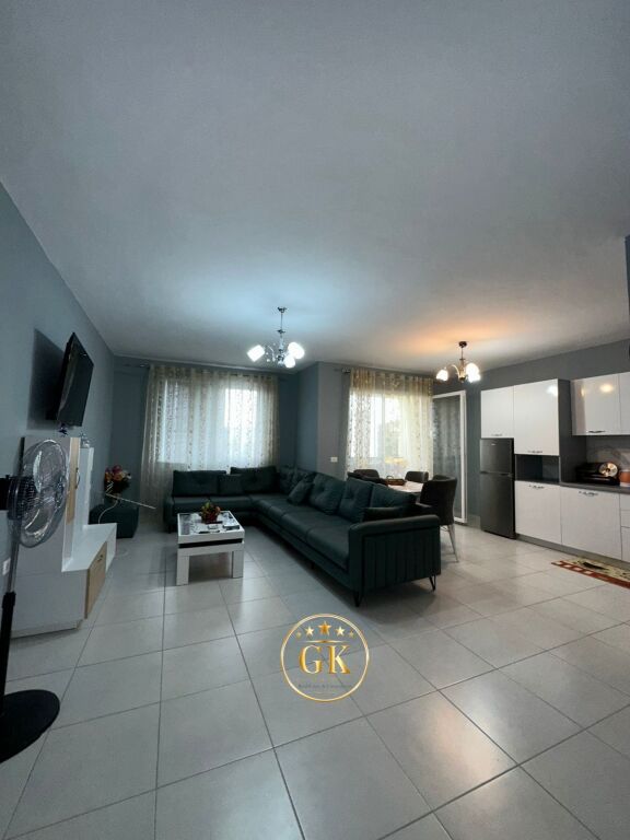 APPARTAMENTO 3+1+2 CON BALCONE IN AFFITTO VICINO ALL'OSPEDALE
