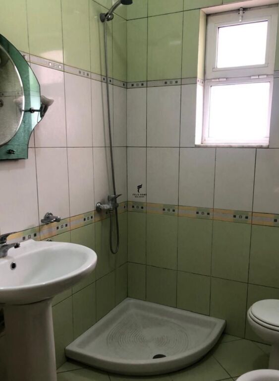 VILLA IN AFFITTO 272 M2 DON BOSKO 200.000 LEKE FH-81907