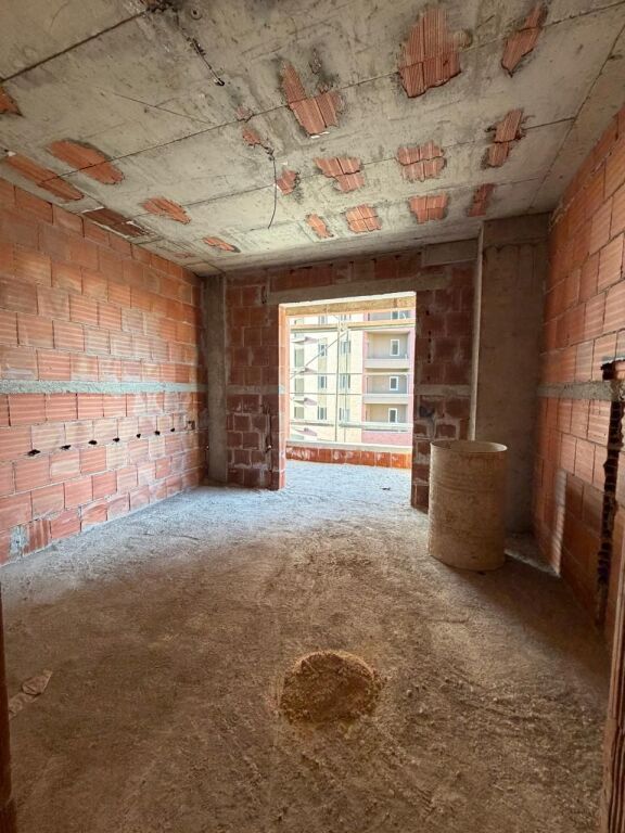 🏡 Shitet Apartament 1+1 tek Belfiore 1