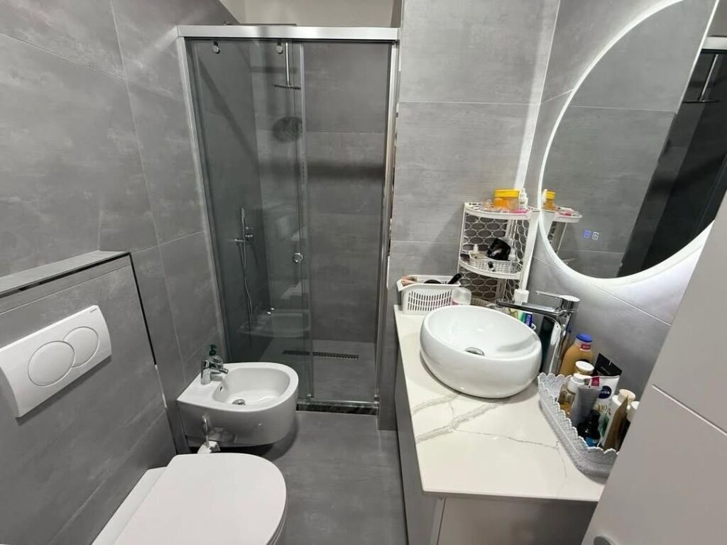 🏢Fresku,prane Restorant 2 Luanet, shitet apartament 1+1, 100,000Euro