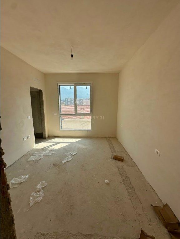 Apartment 2+1+2 for sale in Ali Dem 256,000 €
