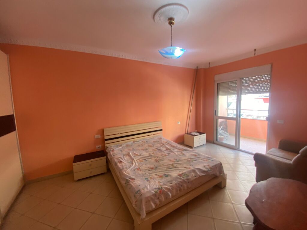Apartament 2+1 per qera ne Astir !