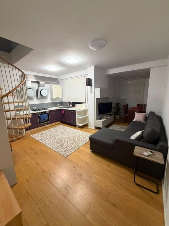 APPARTAMENTO DUPLEX 3+1 + POSTO AUTO VICINO AL LAGO ASCIUTTO