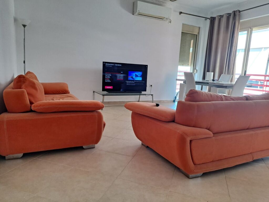 Apartament 2+1 per Shitje Liqeni Thate