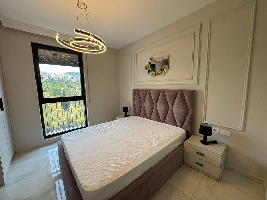 Apartament 1+1 për Qira – Tek Komuna e Parisit, pranë Kompleksit Olimpik!