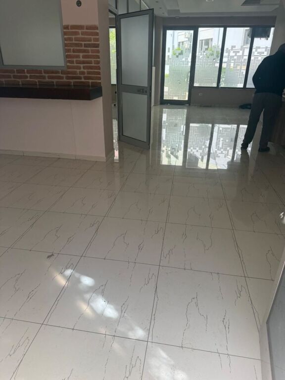 Affitto | Ambjent Biznesi | Rruga e Dibrës | 1200 €/mese