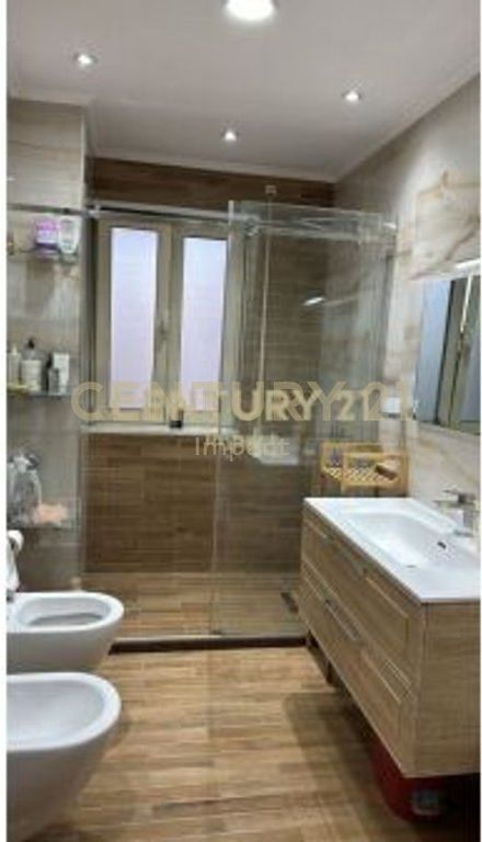 Apartament 2+1+2 për Shitje në Vizion Plus, Tiranë. 269,000 €