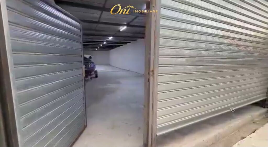 SHOP FOR RENT, NEAR TOP CHANEL