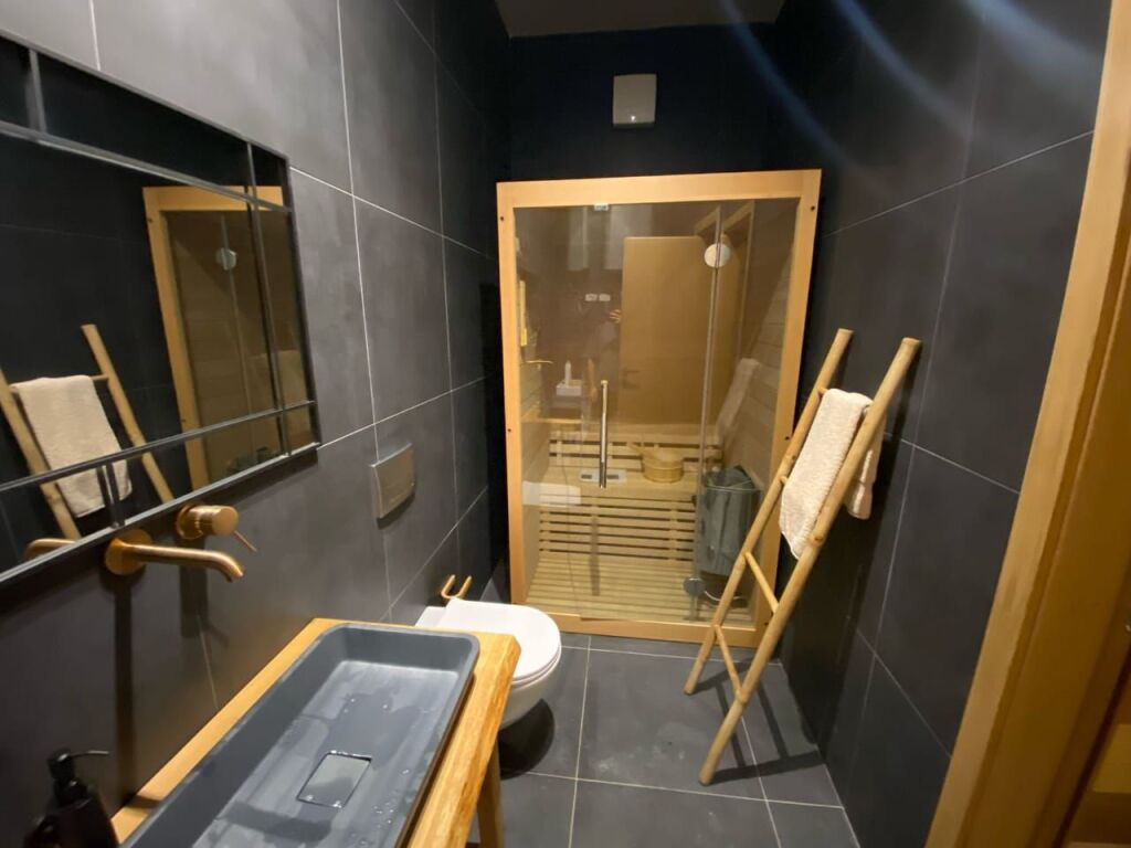 Affitto | Triplex 2 + 1 | Kodra e Diellit 2 | 1200 €/mese