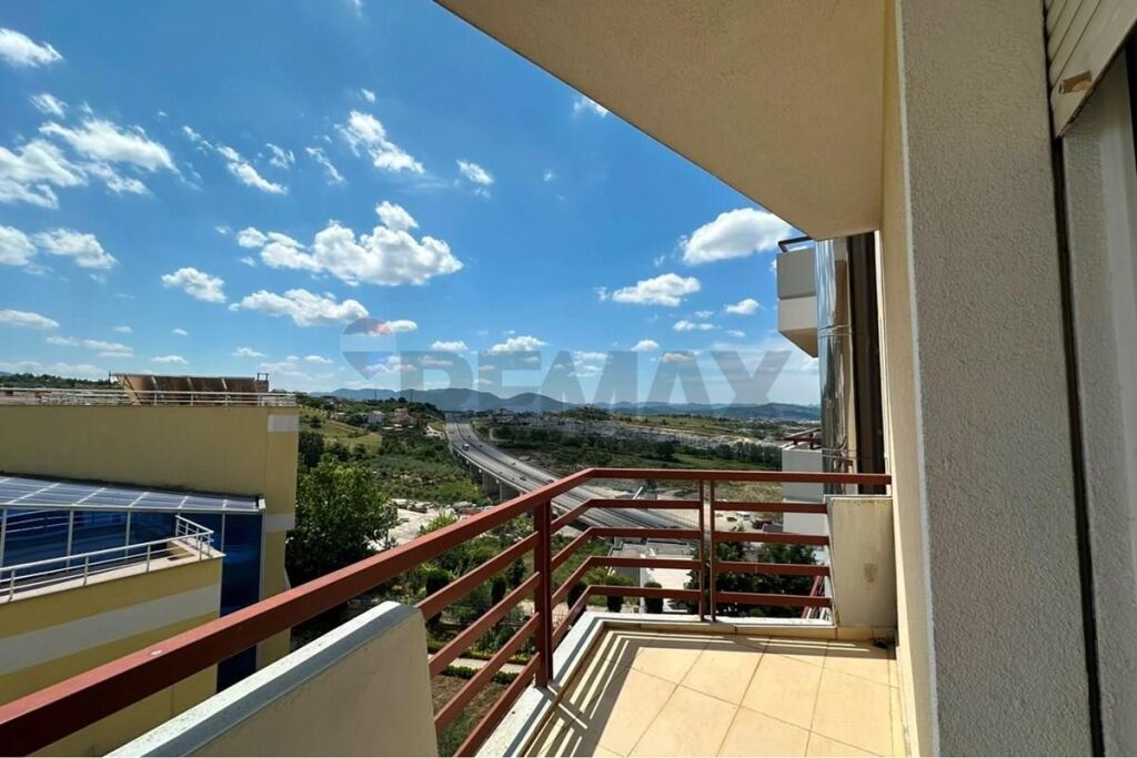 Appartamento - In Vendita - Farkë, Tirana